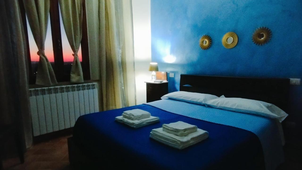 לינה וארוחת בוקר קורטונה La Casa Tra Gli Ulivi מראה חיצוני תמונה